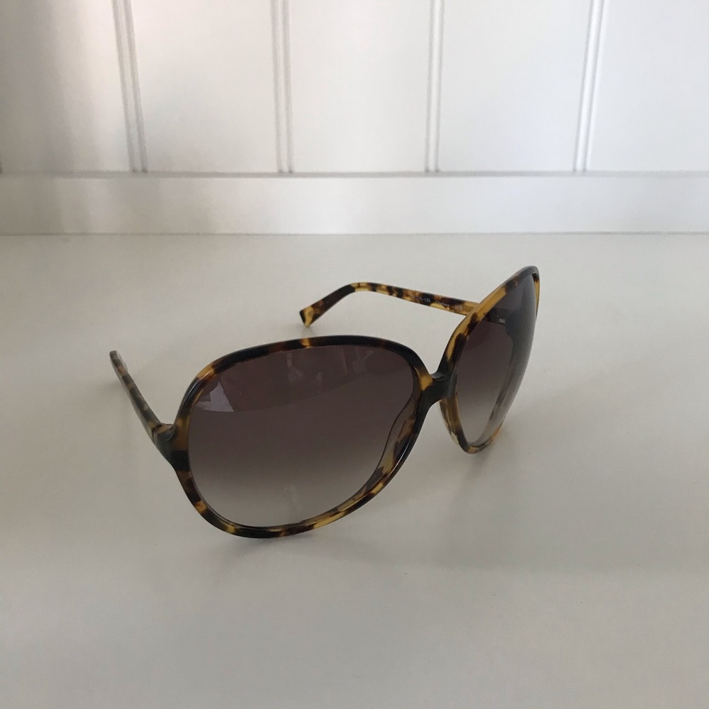 Oliver Peoples Tortoise Shell Sunglasses